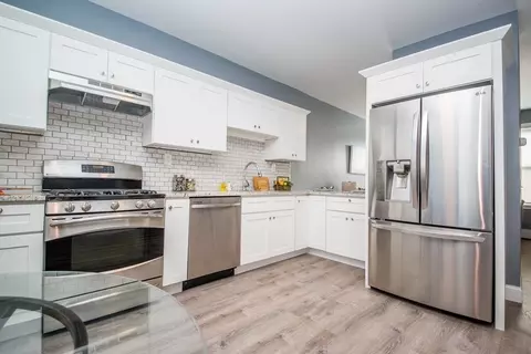 806 County St, New Bedford, MA 02740