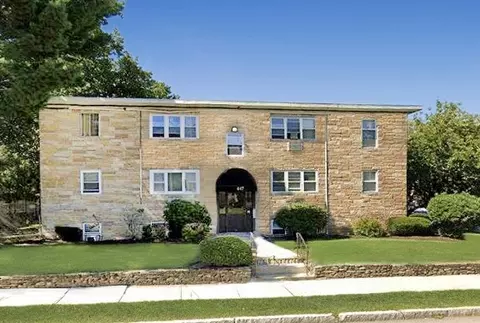 447 W Elm St #3, Brockton, MA 02302