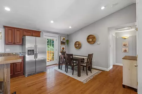 1 Farm St, Worcester, MA 01602 photo 16
