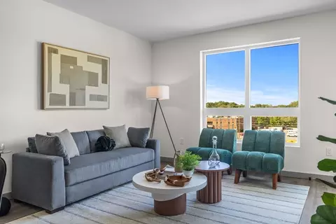 203 Lowell St #201, Wilmington, MA 01887