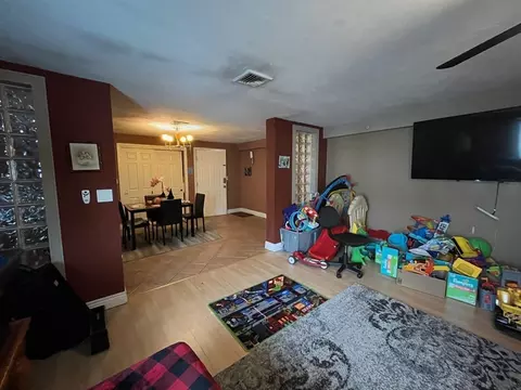 1928 N Main St #5, Fall River, MA 02720 photo 8