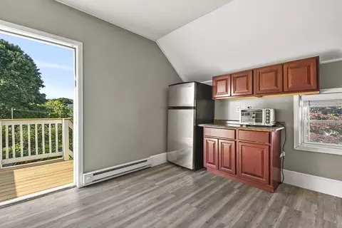 545 Brayton Ave, Fall River, MA 02721 photo 10