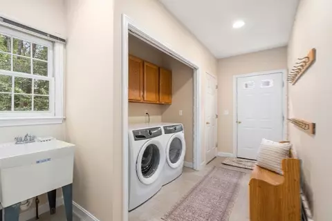 35 Lynn Rd, Needham, MA 02494 photo 30