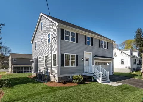 33 Bigelow Rd, Waltham, MA 02451