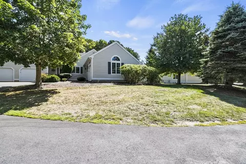 5 Executive Dr #5, Mashpee, MA 02649 photo 3
