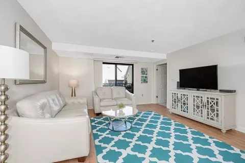39 Parlin St #106, Everett, MA 02149 photo 8