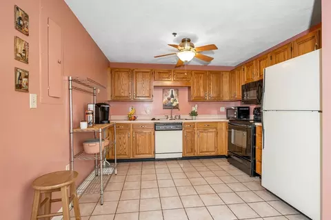 39 Parlin St #106, Everett, MA 02149 photo 6