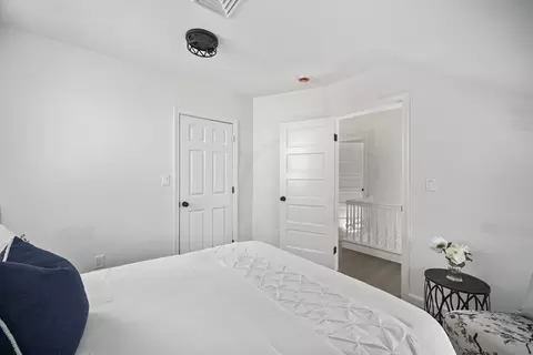 Bedroom - 161 Mount Pleasant St, Fall River, MA 02720 photo 5 of 5
