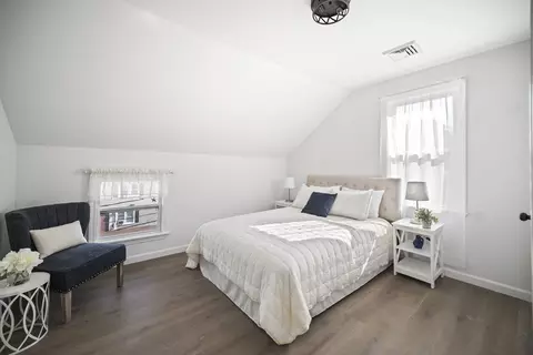 Bedroom - 161 Mount Pleasant St, Fall River, MA 02720 photo 3 of 5