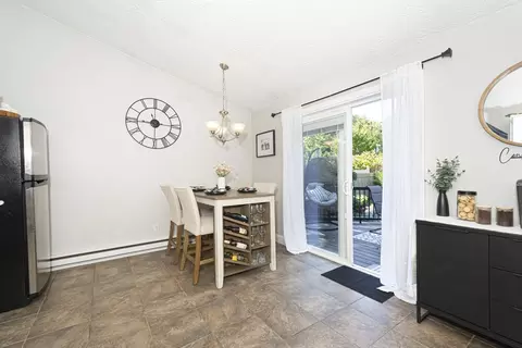 Dining - 3 Freeman St, Worcester, MA 01604 photo 1 of 2