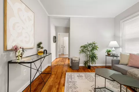 Entry Way - 28 Hawthorne St, Everett, MA 02149 photo 1 of 6