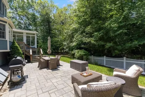 Exterior - 34 Buffum Rd, Hanover, MA 02339 photo 4 of 5
