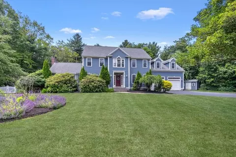 34 Buffum Rd, Hanover, MA 02339