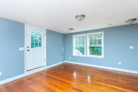 91 Ormond St, Boston, MA 02126 photo 8