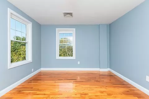 91 Ormond St, Boston, MA 02126 photo 25