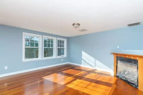 91 Ormond St, Boston, MA 02126 photo 10