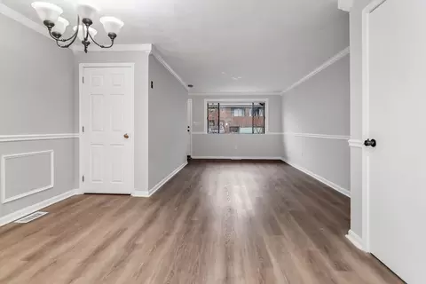 382 Farrwood Dr #382, Haverhill, MA 01835