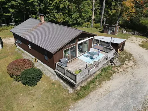 119 North St, Erving, MA 01344 photo 3