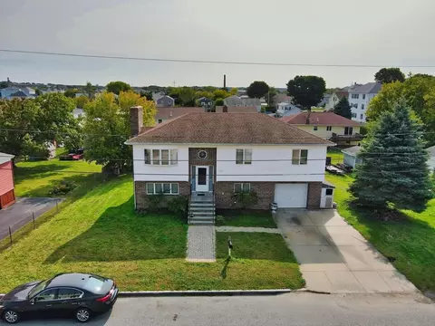 170 Nelson St, Fall River, MA 02721 photo 2