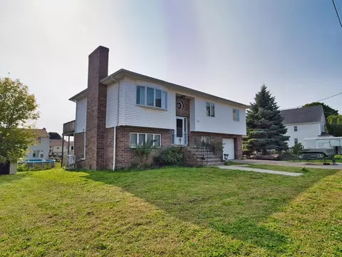 170 Nelson St, Fall River, MA 02721 photo 3