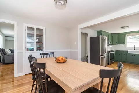 Dining - 75 Tower St, Dedham, MA 02026 photo 3 of 3
