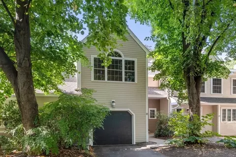 160 Pine St #18, Auburndale, MA 02466