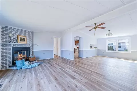 65 Pinehurst Dr, Plymouth, MA 02360