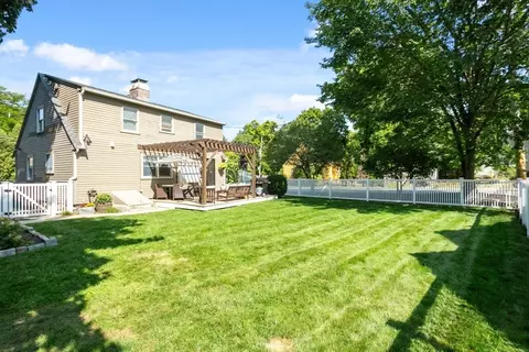 464 West St, Reading, MA 01867 photo 5
