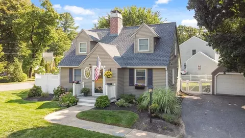 464 West St, Reading, MA 01867 photo 6