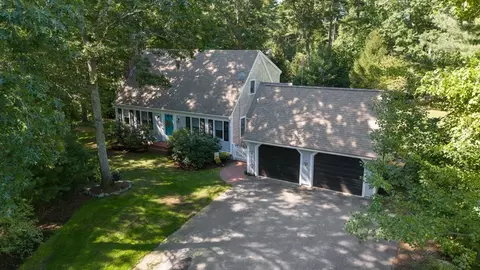 26 Felicia Ter, Pembroke, MA 02359