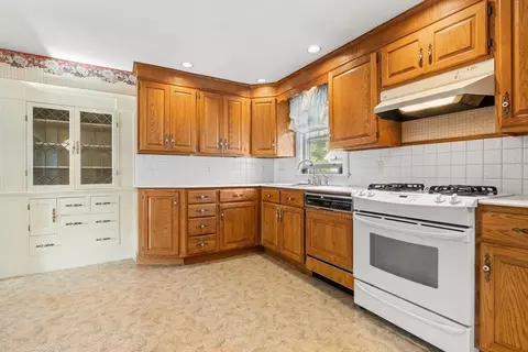 25 High St, Beverly, MA 01915 photo 23