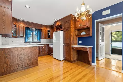 25 High St, Beverly, MA 01915 photo 12