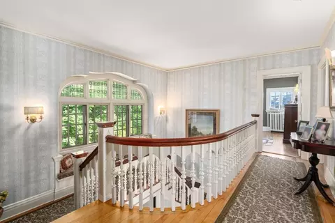 2 Regent St, Worcester, MA 01609 photo 21