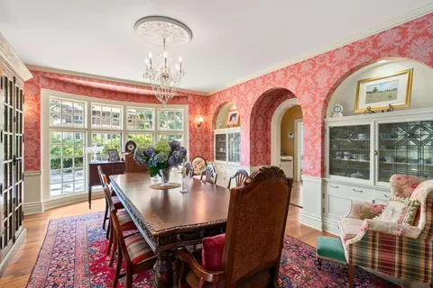 2 Regent St, Worcester, MA 01609 photo 5