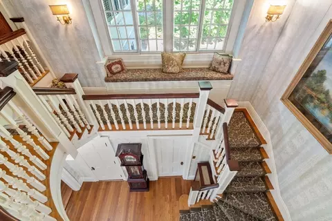 2 Regent St, Worcester, MA 01609 photo 19
