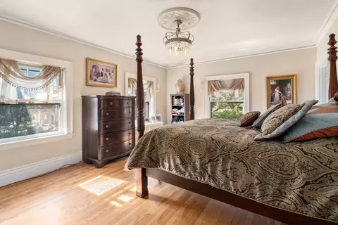2 Regent St, Worcester, MA 01609 photo 23