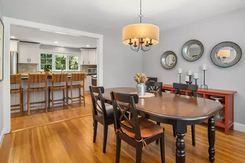 6 Laurel Ln, Walpole, MA 02081 photo 7