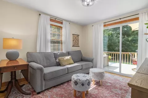 6 Laurel Ln, Walpole, MA 02081 photo 16
