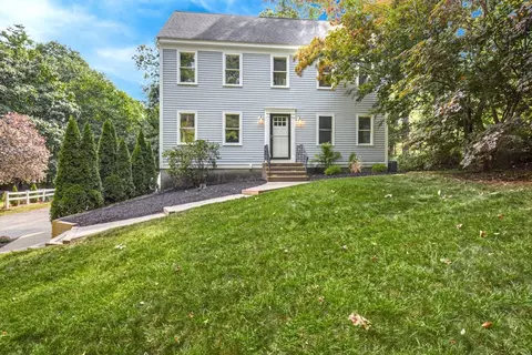 78 Priest St, Hudson, MA 01749