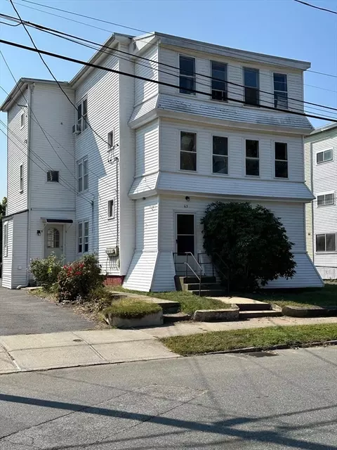 63 Olea St, Chicopee, MA 01020