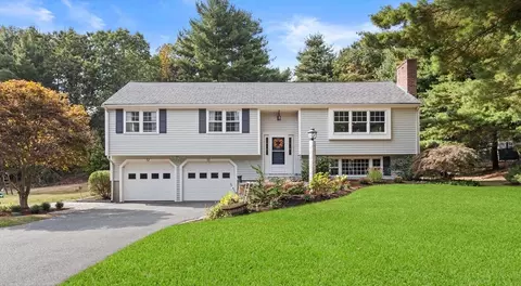 333 South St, Medfield, MA 02052