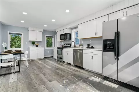 53 Ruth Ave, Dracut, MA 01826