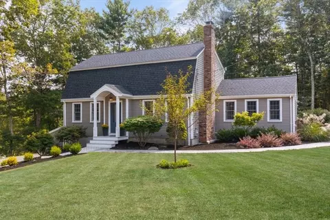 629 West St, Duxbury, MA 02332
