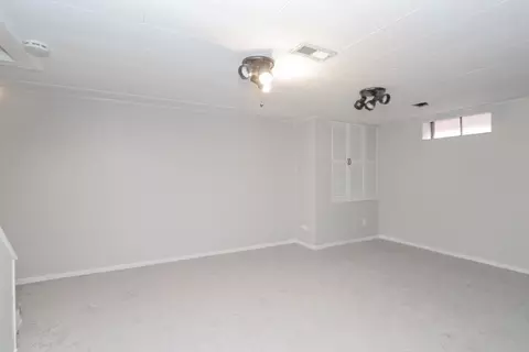 114 Davis St, Springfield, MA 01104 photo 34