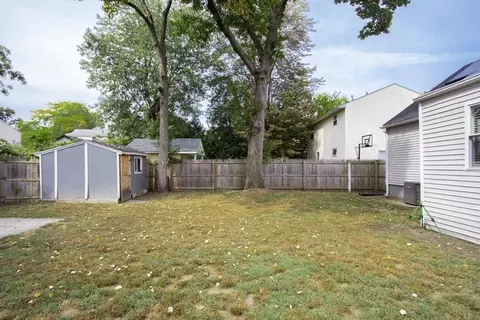 114 Davis St, Springfield, MA 01104 photo 39