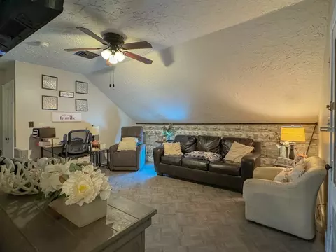 Living - 843 Broadway, Fall River, MA 02724 photo 6 of 6