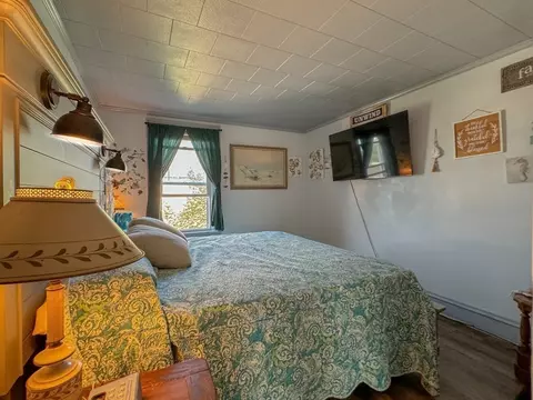 Bedroom - 843 Broadway, Fall River, MA 02724 photo 2 of 5