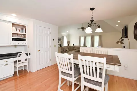 10 Johnathan Pass Way, Dudley, MA 01571 photo 13
