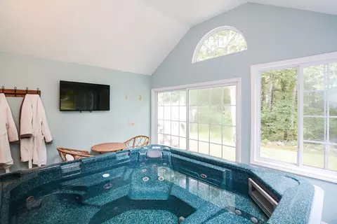 10 Johnathan Pass Way, Dudley, MA 01571 photo 39