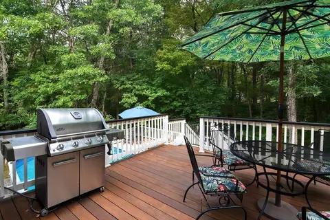 10 Johnathan Pass Way, Dudley, MA 01571 photo 41